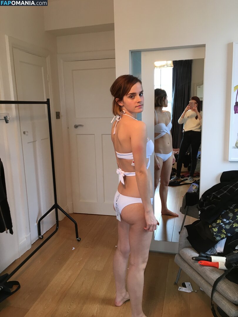 Emma Watson Naakt Gelekte foto #35
