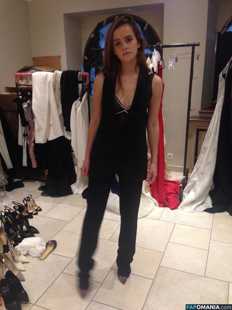 Emma Watson Naakt Gelekte foto #95