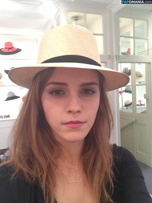 Emma Watson Naakt Gelekte foto #124