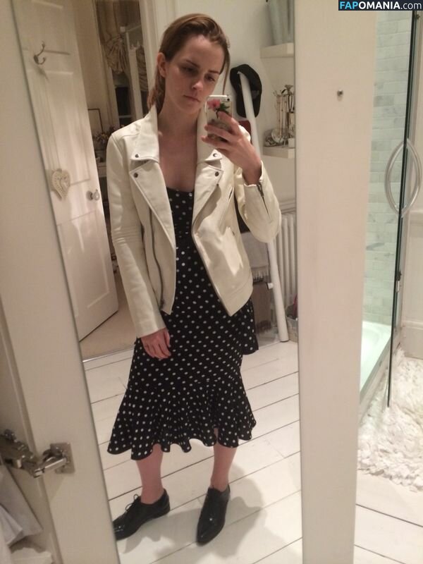 Emma Watson Naakt Gelekte foto #128