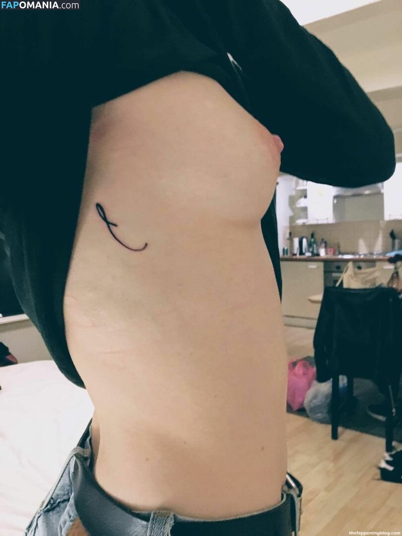 Fleur Geffrier Naakt Gelekte foto #35