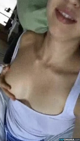 FrivolousFox Naakt Gelekte foto #22