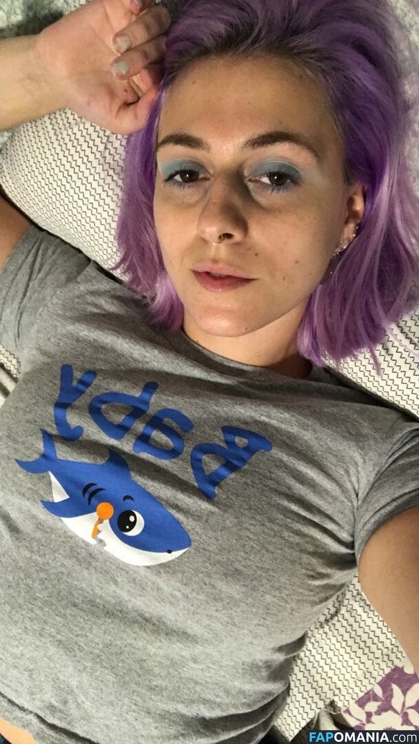 Hannah Schewel Naakt Gelekte foto #3