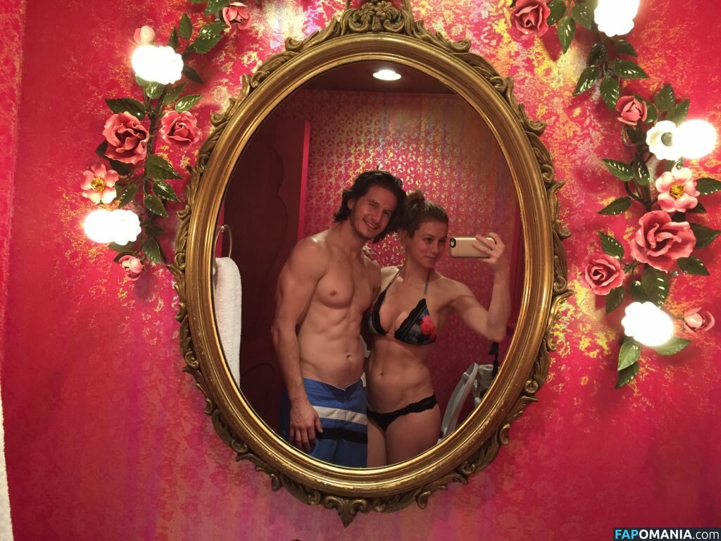 Iliza Shlesinger Naakt Gelekte foto #29