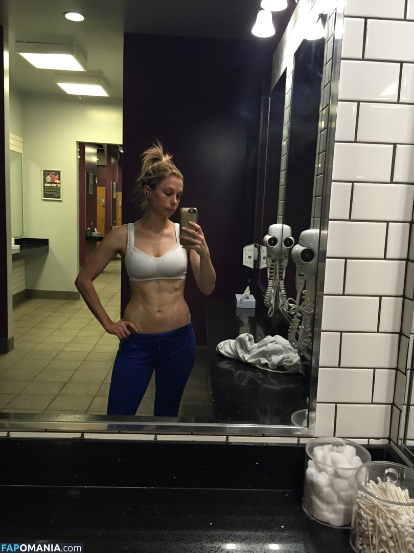Iliza Shlesinger Naakt Gelekte foto #181
