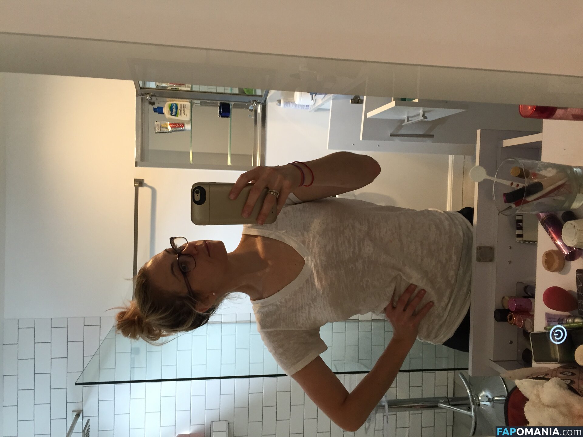 Iliza Shlesinger Naakt Gelekte foto #198