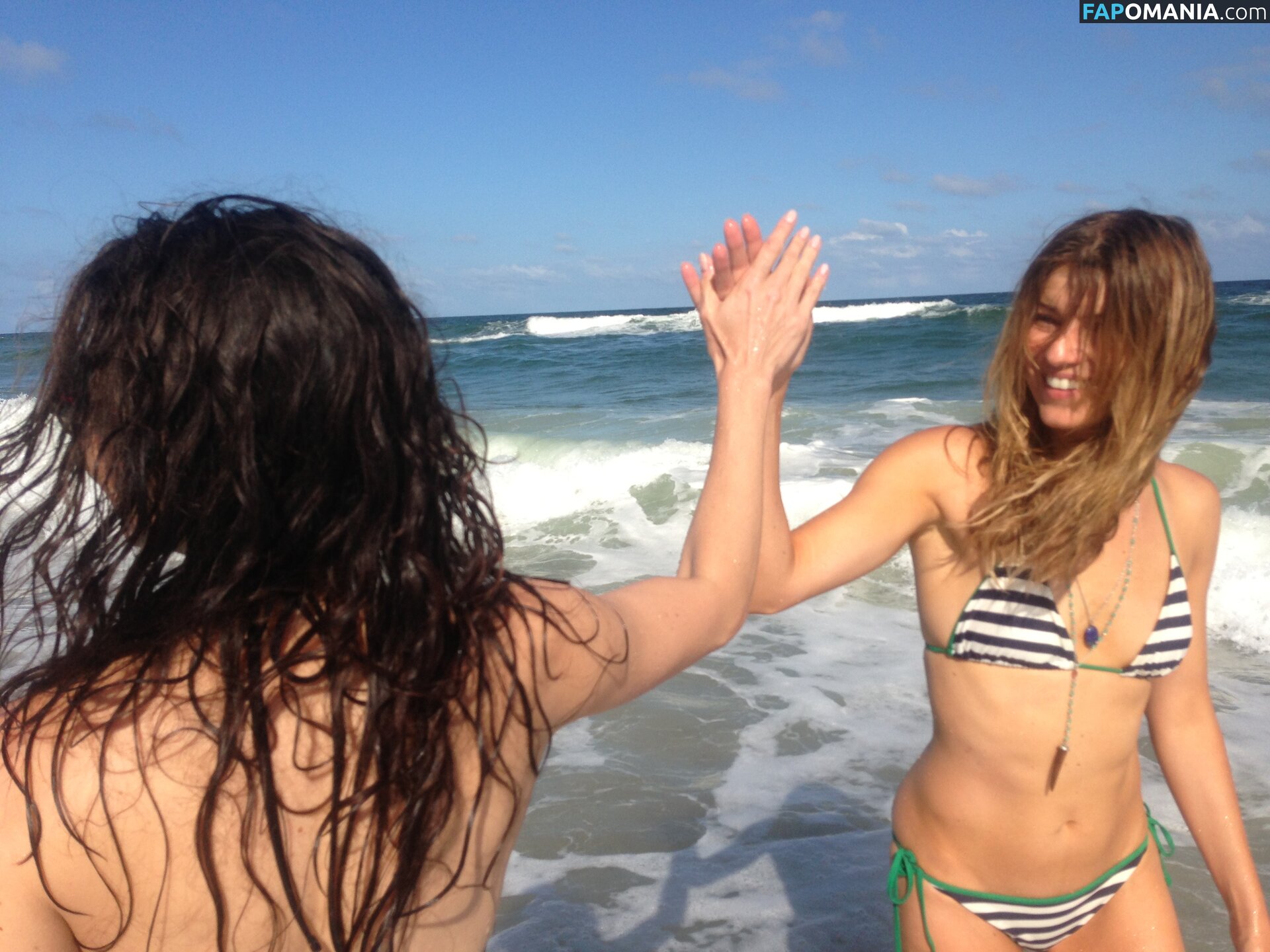 Ivana Milicevic Naakt Gelekte foto #4