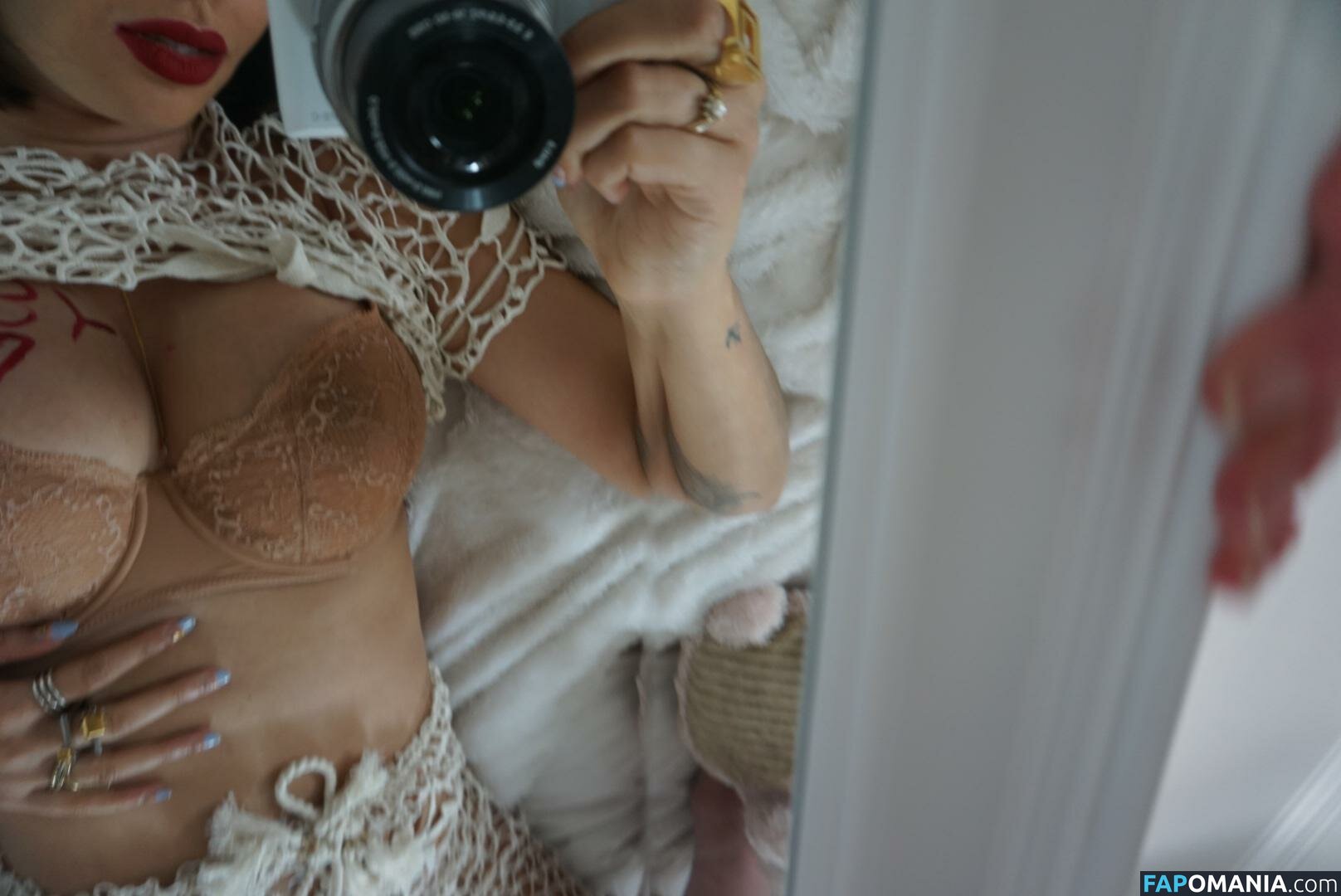 Jackie Cruz Naakt Gelekte foto #6