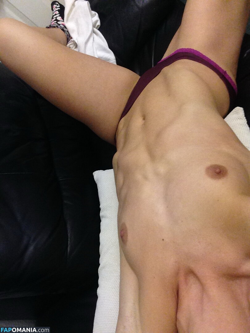 Jade Nimmo Naakt Gelekte foto #557