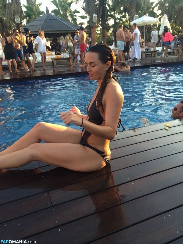 Jennifer Metcalfe Naakt Gelekte foto #5