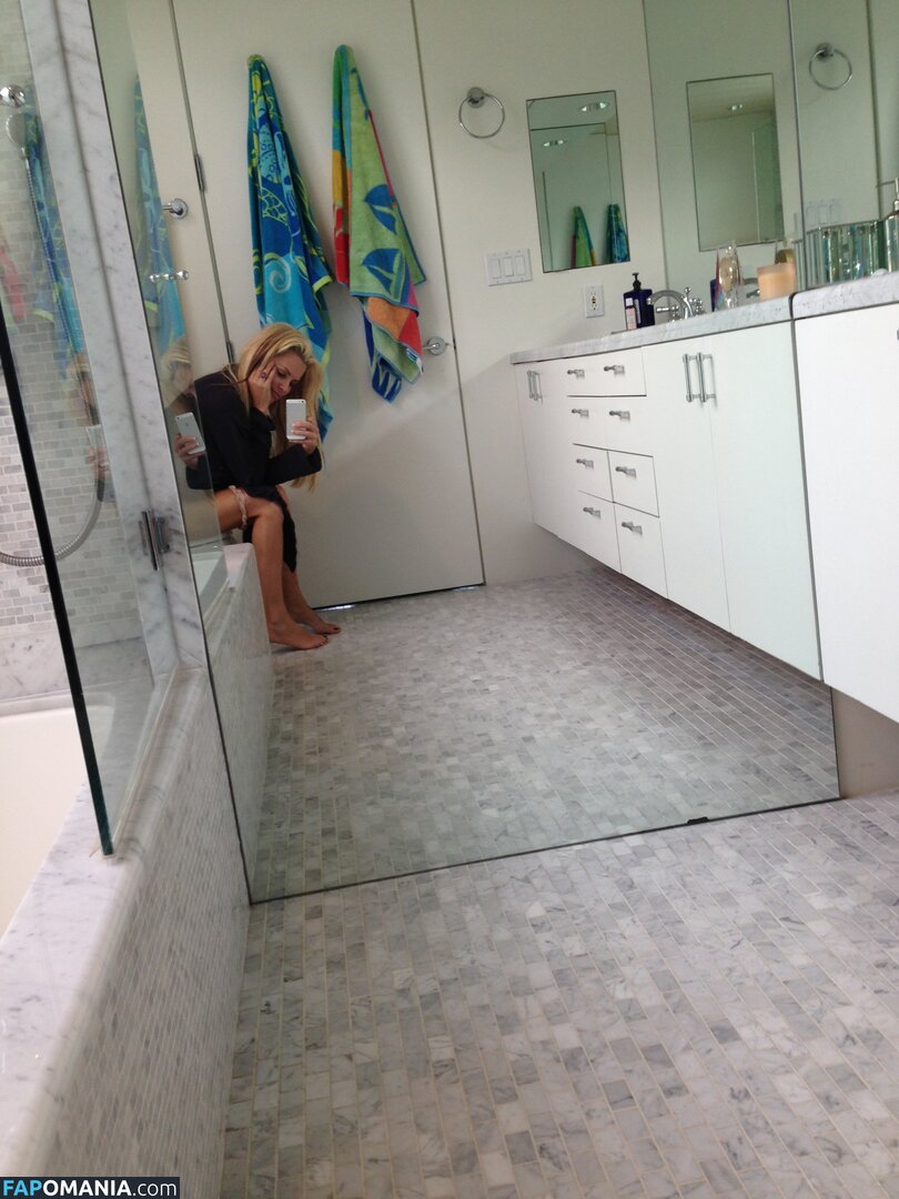 Jenny McCarthy Naakt Gelekte foto #19