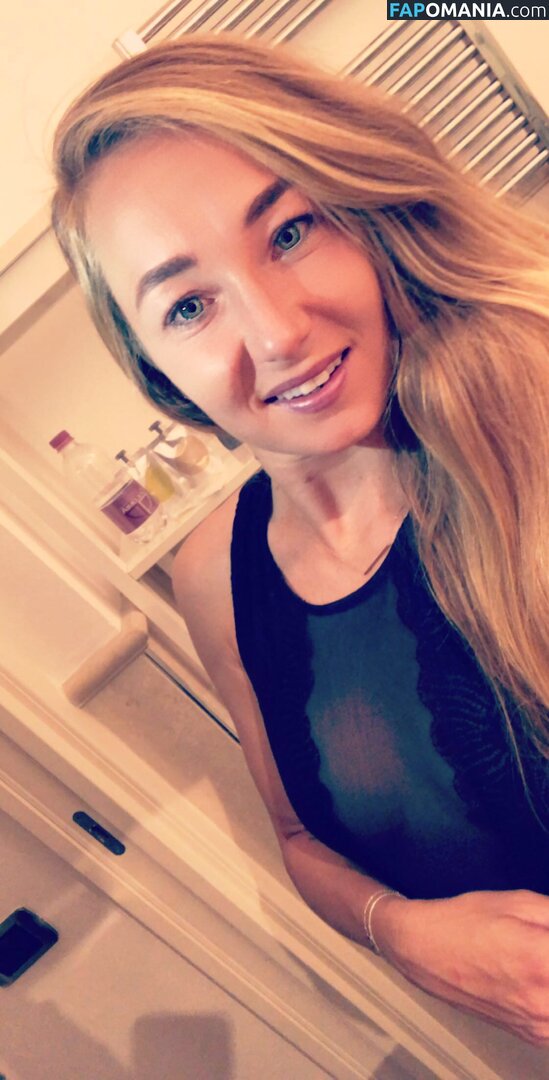 Julia Glushko Naakt Gelekte foto #71