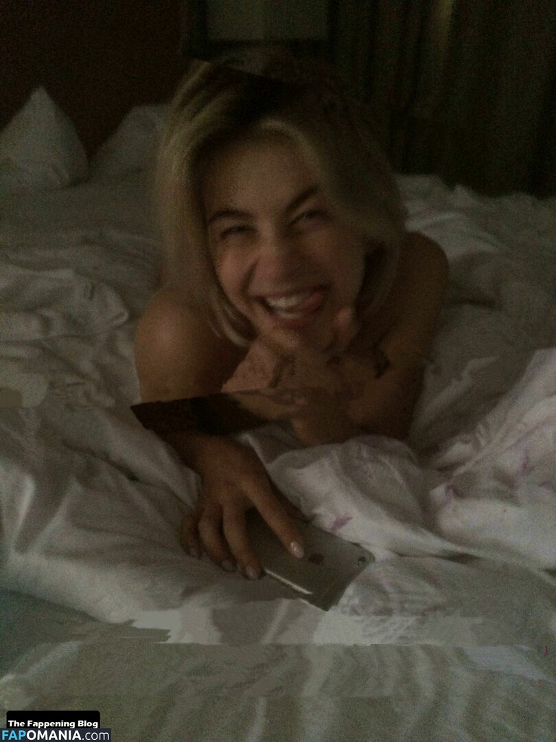 Julianne Hough Naakt Gelekte foto #1