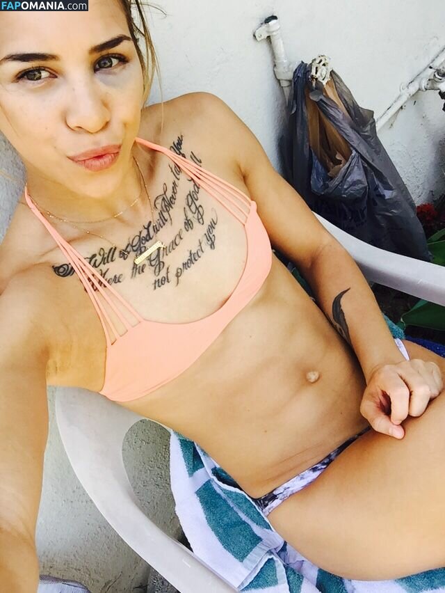 Kailin Curran Naakt Gelekte foto #12