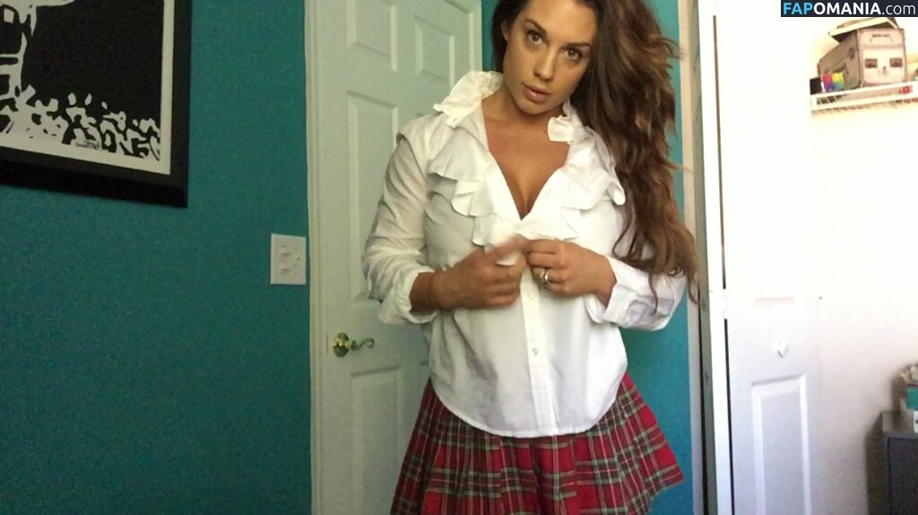 Kaitlyn WWE Naakt Gelekte foto #12