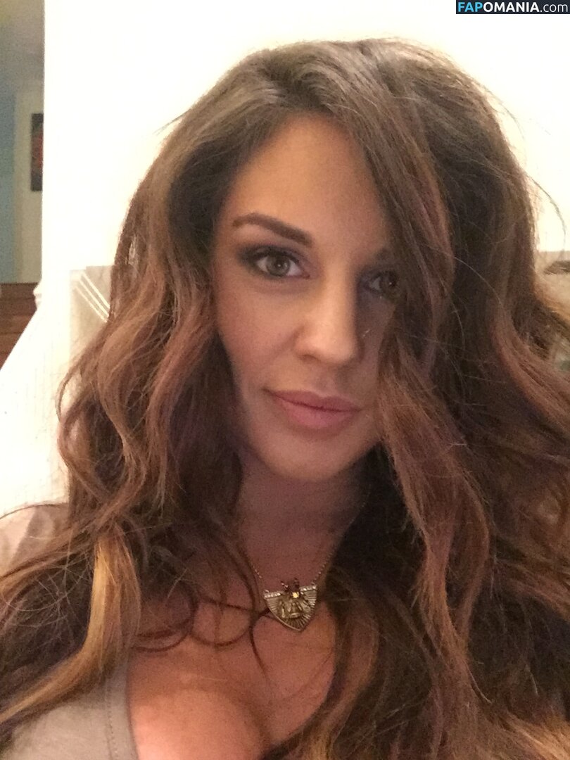 Kaitlyn WWE Naakt Gelekte foto #126