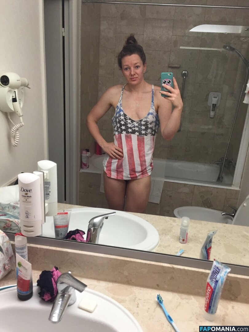 Katy Marchant Naakt Gelekte foto #7