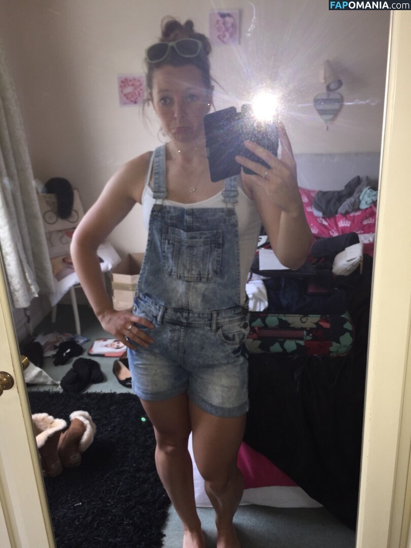 Katy Marchant Naakt Gelekte foto #24