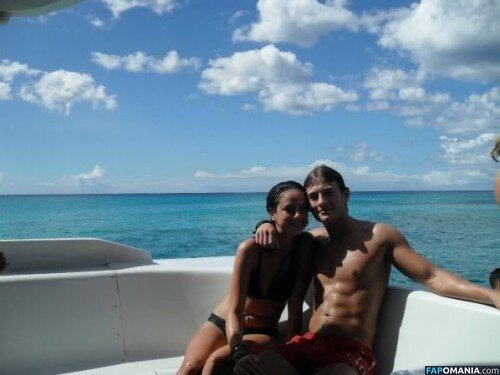 Kaya Scodelario Naakt Gelekte foto #36
