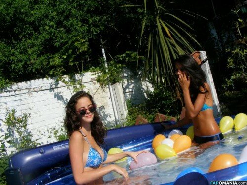 Kaya Scodelario Naakt Gelekte foto #40
