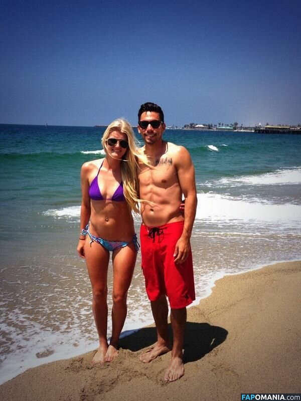 Kaylyn Kyle Naakt Gelekte foto #46