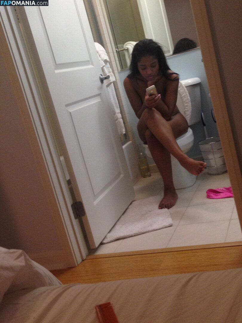 Keke Palmer Naakt Gelekte foto #5
