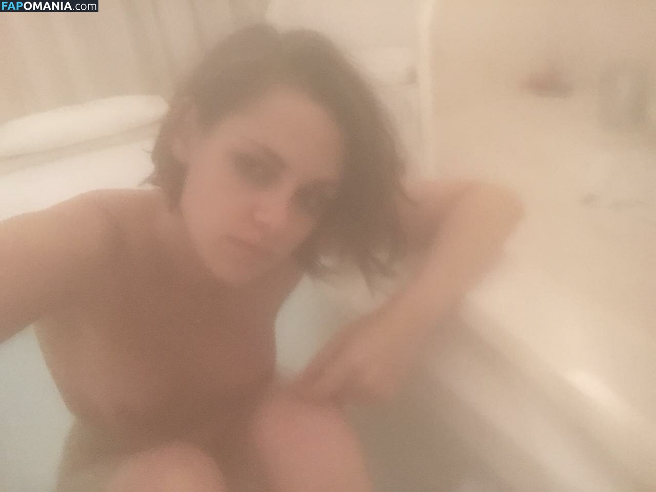 Kristen Stewart Naakt Gelekte foto #9
