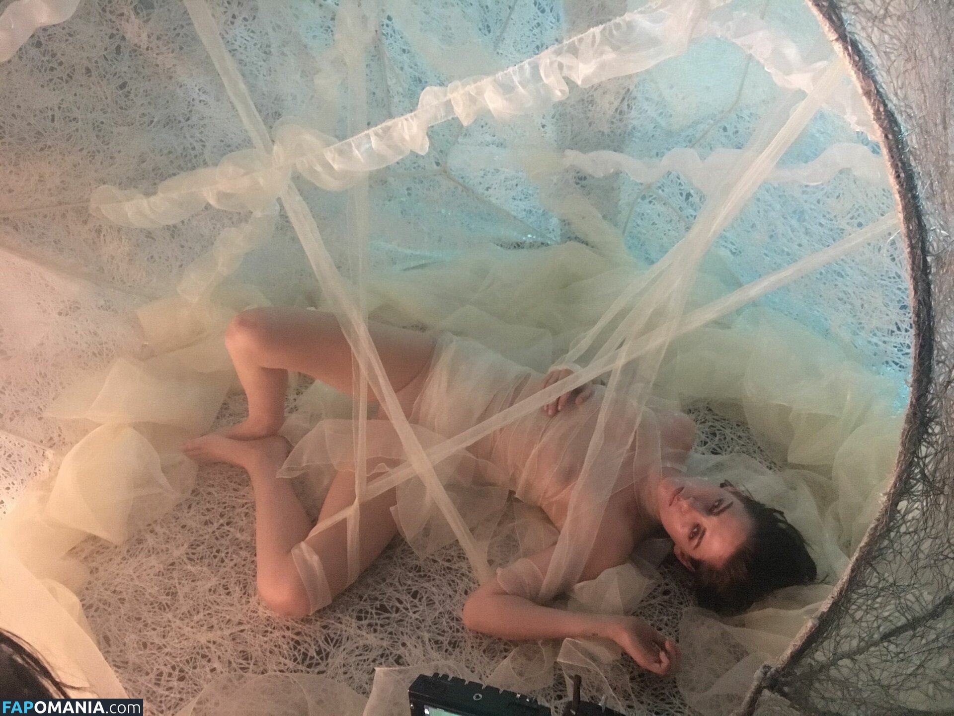 Kristen Stewart Naakt Gelekte foto #255