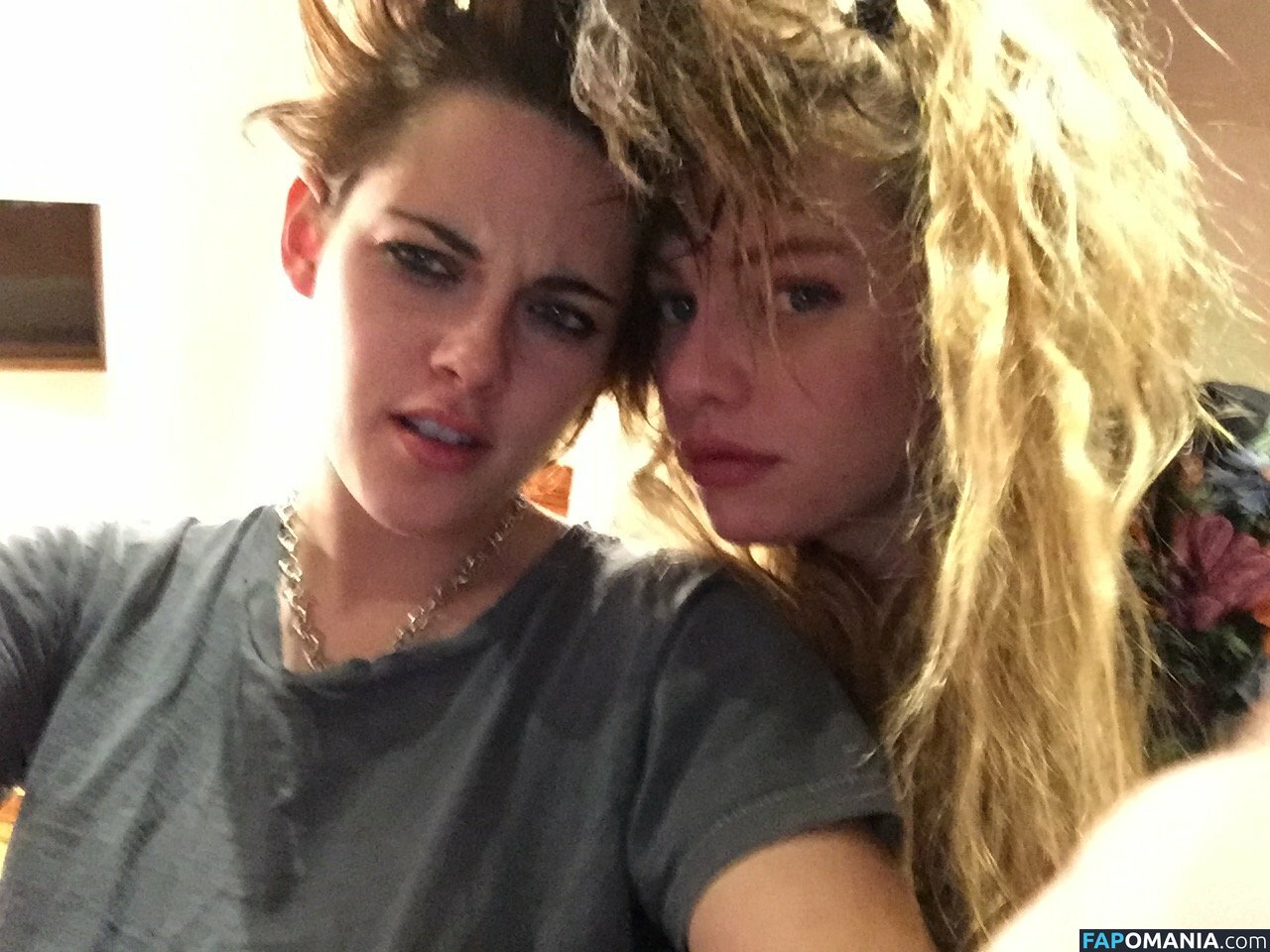 Kristen Stewart Naakt Gelekte foto #314