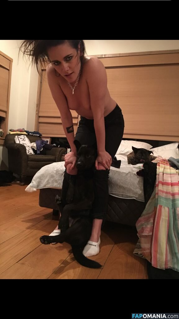Kristen Stewart Naakt Gelekte foto #323