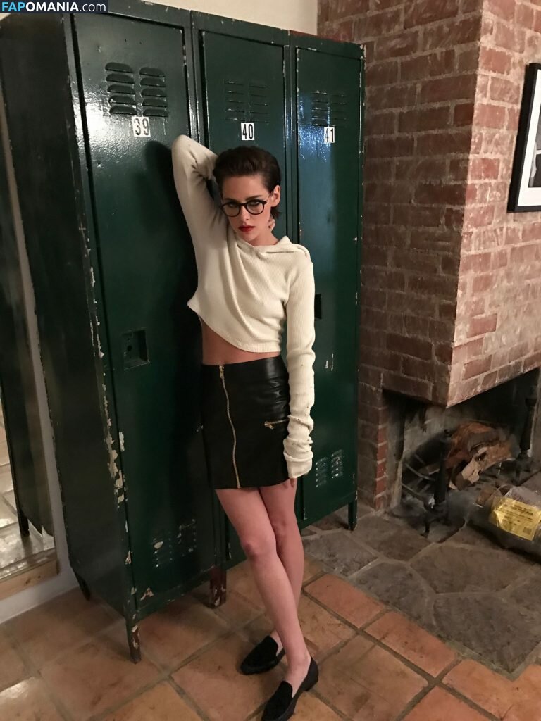 Kristen Stewart Naakt Gelekte foto #329