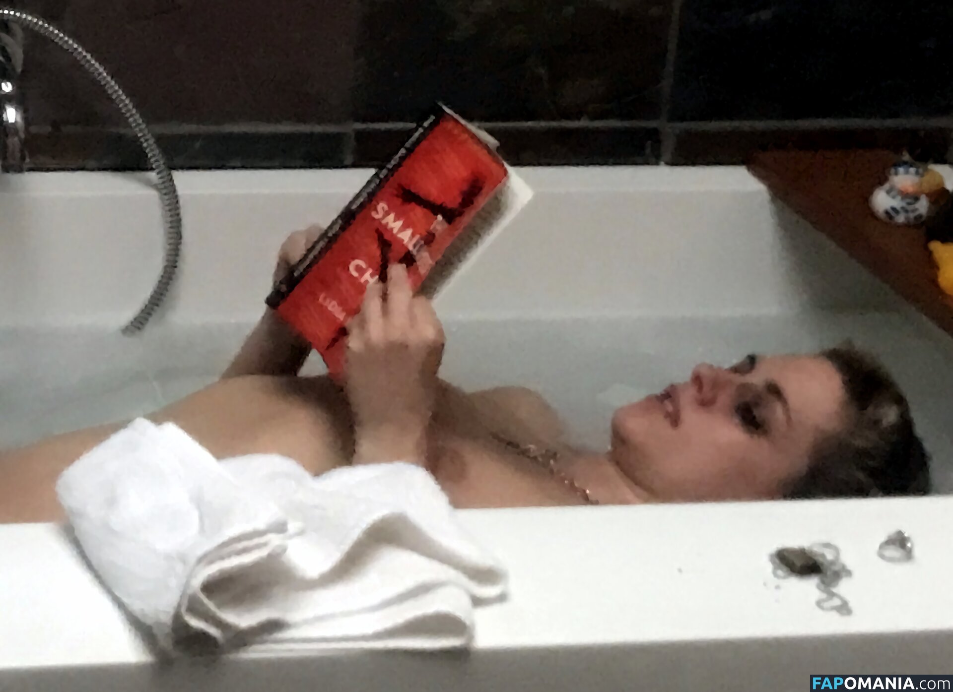 Kristen Stewart Naakt Gelekte foto #435