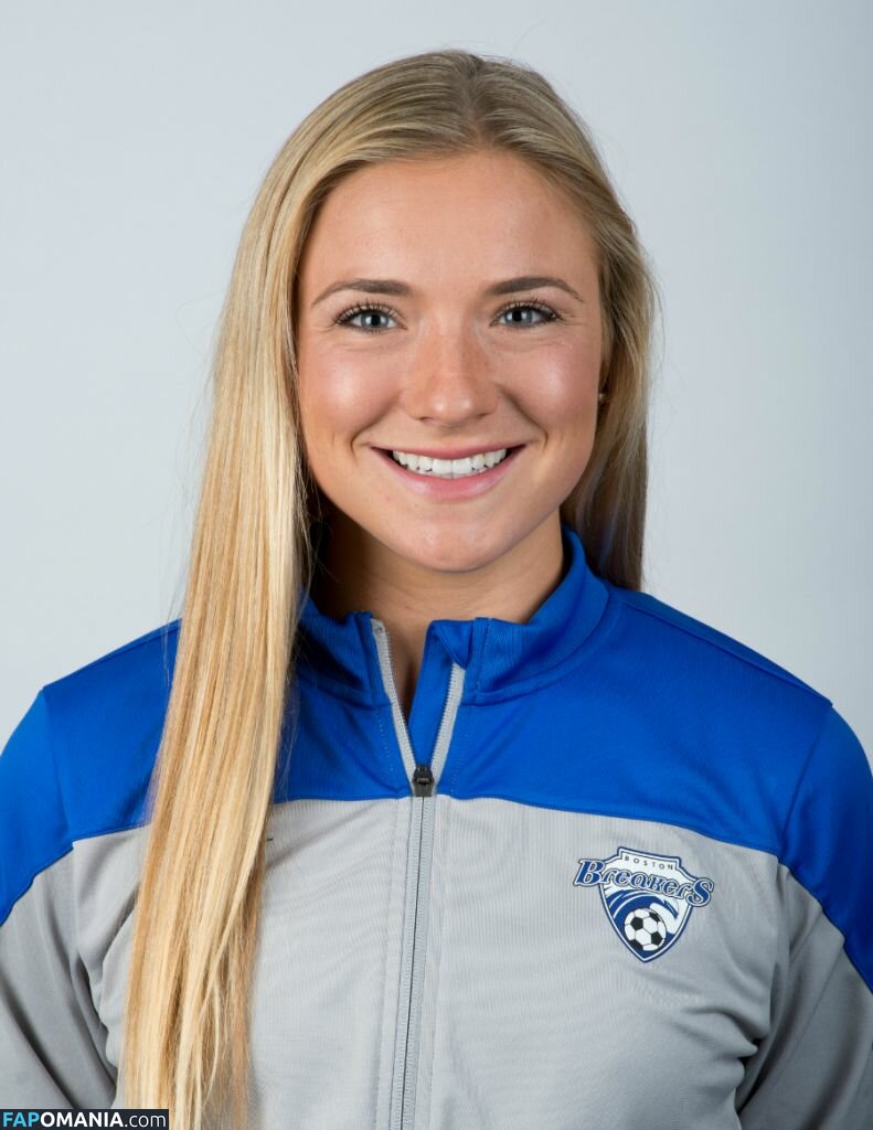 Kristie Mewis Naakt Gelekte foto #26