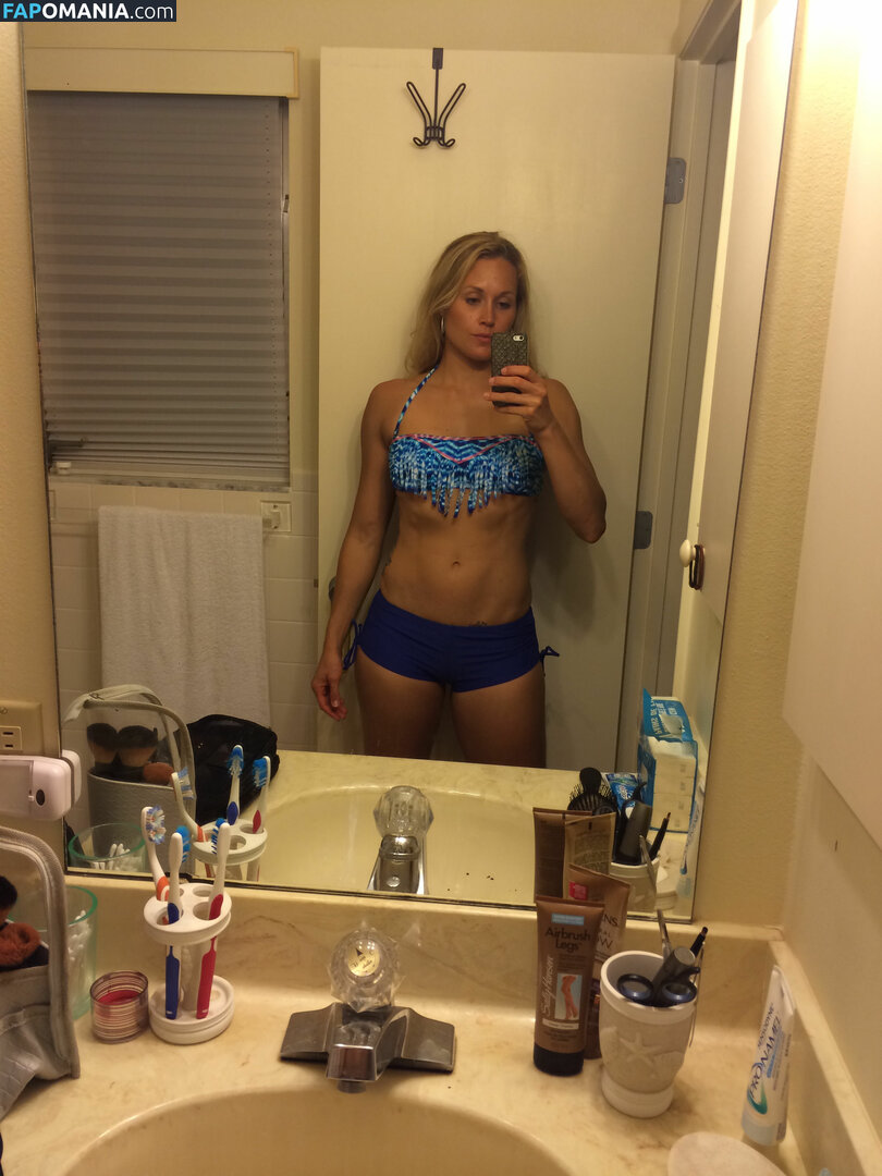 Kymberli Nance Naakt Gelekte foto #4