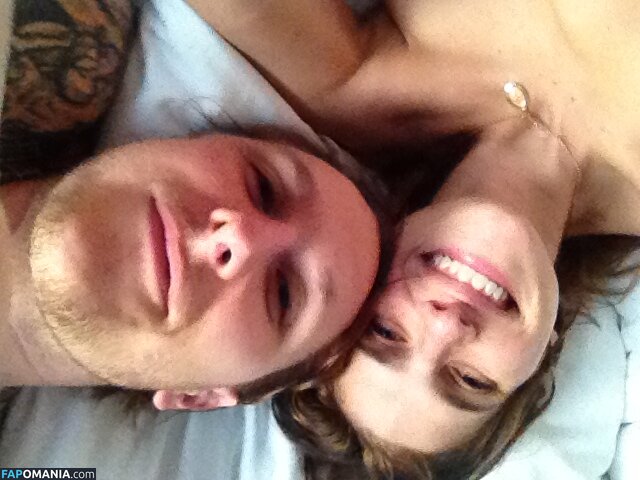 Lake Bell Naakt Gelekte foto #24