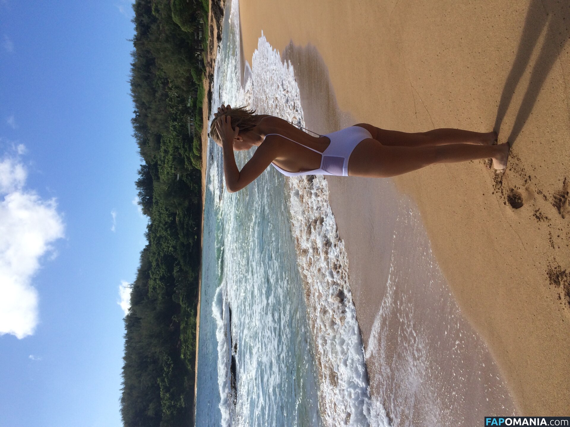 Lara Bingle Naakt Gelekte foto #271