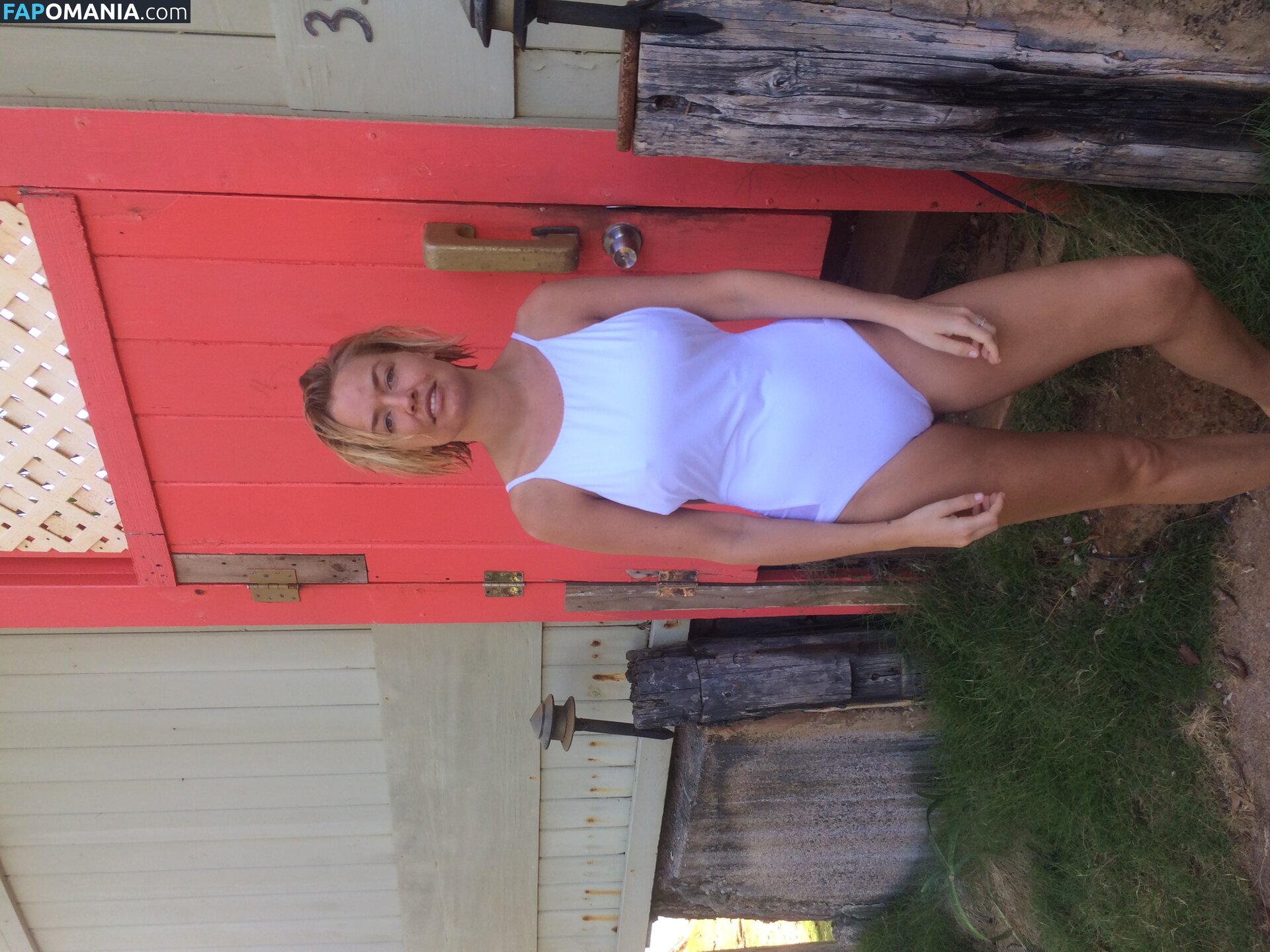 Lara Bingle Naakt Gelekte foto #319