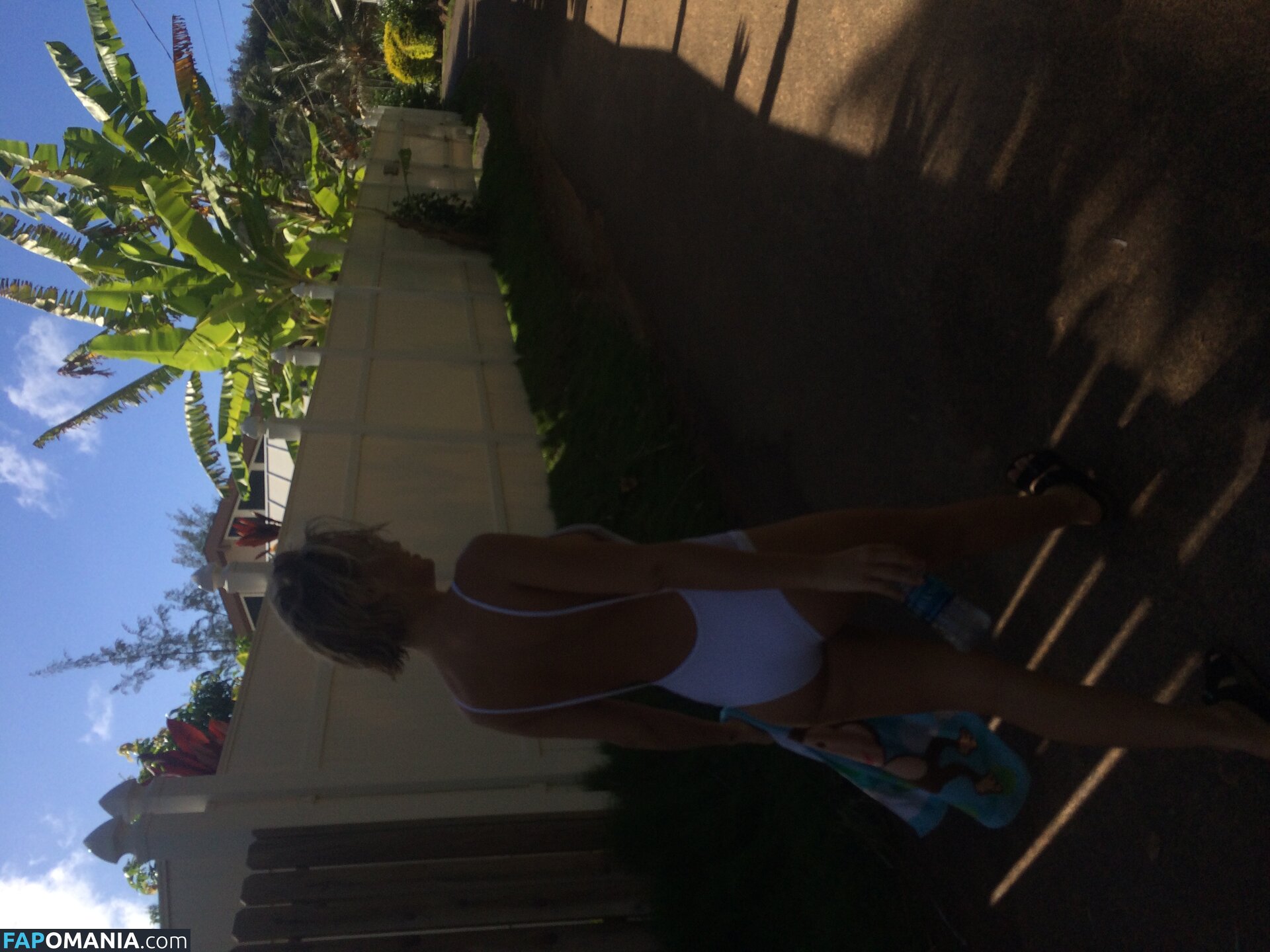 Lara Bingle Naakt Gelekte foto #348