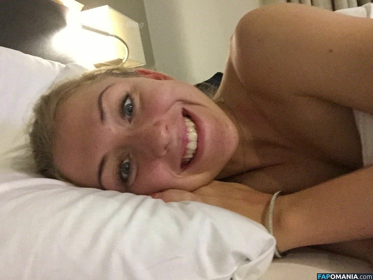 Laura Trott Naakt Gelekte foto #2