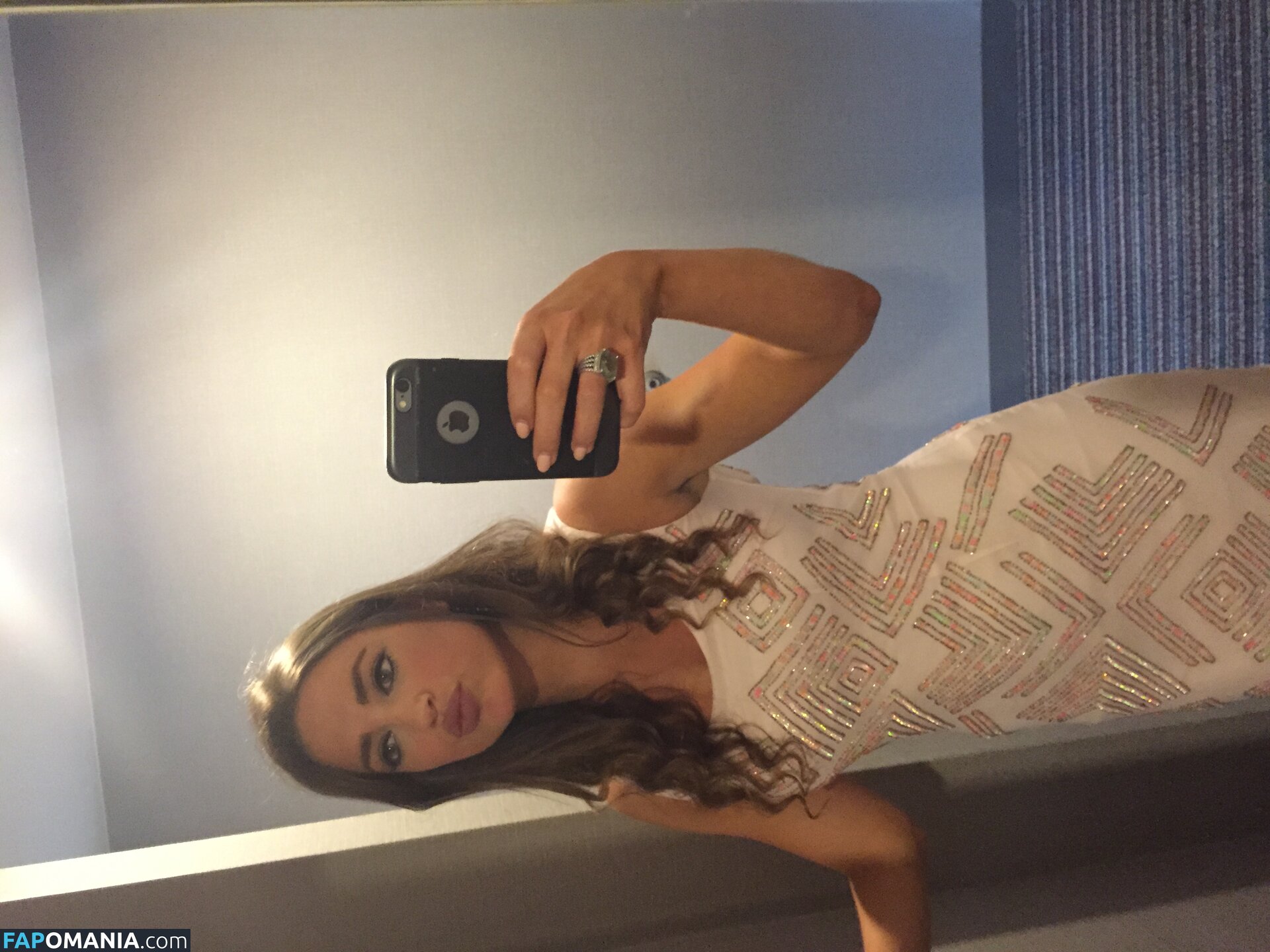 Lauren Russell Naakt Gelekte foto #7