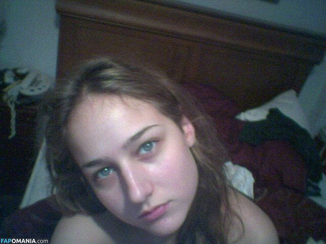 Leelee Sobieski Naakt Gelekte foto #1