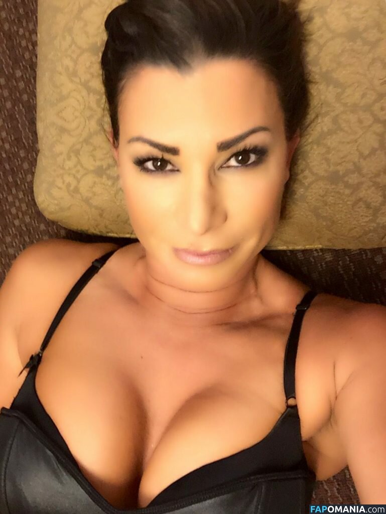 Lisa Marie Varon Naakt Gelekte foto #60