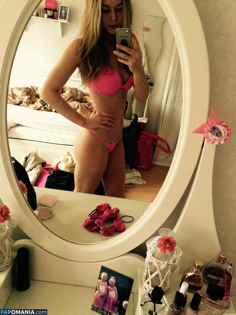 Lisa Zweerman Naakt Gelekte foto #34
