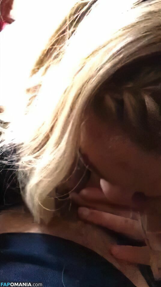 Louisa Johnson Naakt Gelekte foto #34