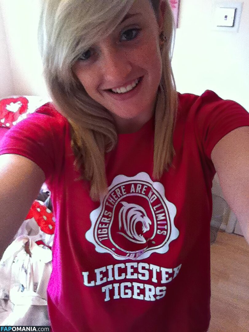 Lucy Hatton Naakt Gelekte foto #67
