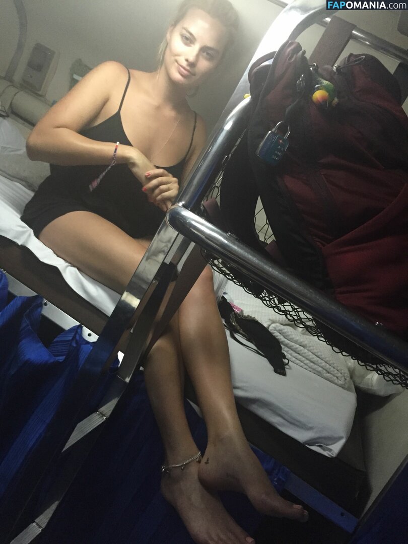 Margot Robbie Naakt Gelekte foto #5