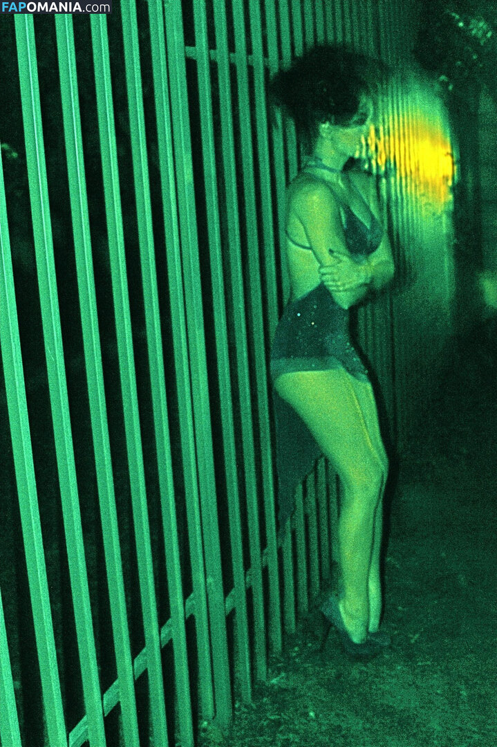 Maria Kanellis Naakt Gelekte foto #163