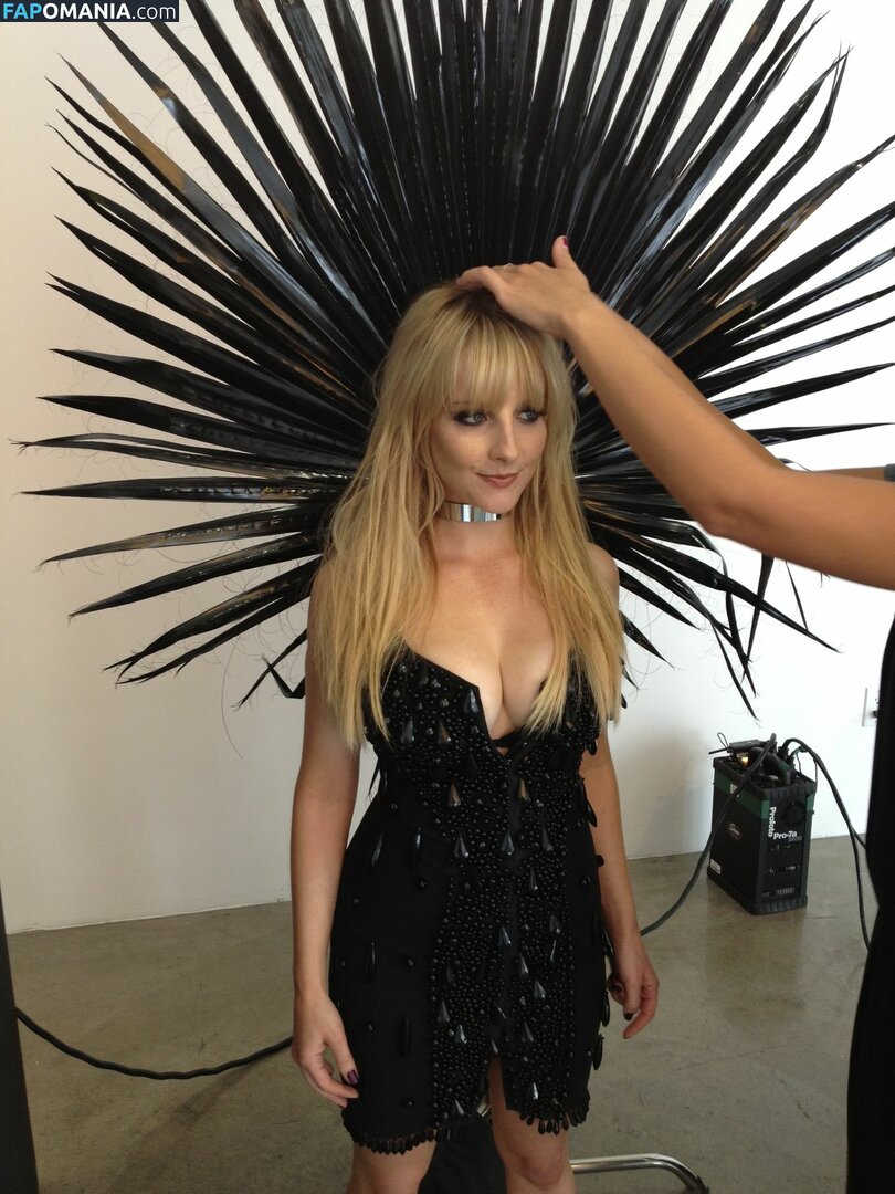 Melissa Rauch Naakt Gelekte foto #1