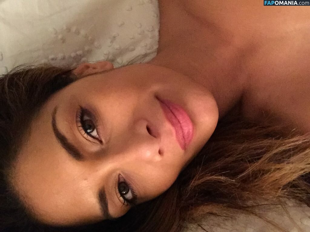 Nicole Scherzinger Naakt Gelekte foto #4