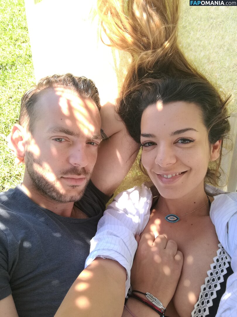 Nikoletta Ralli Naakt Gelekte foto #40